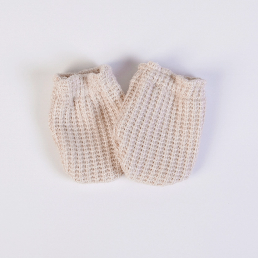 Newborn Knitted Gloves