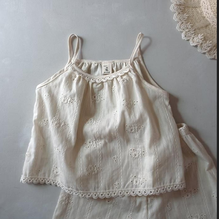 Floral Embroidery Sleeveless Set