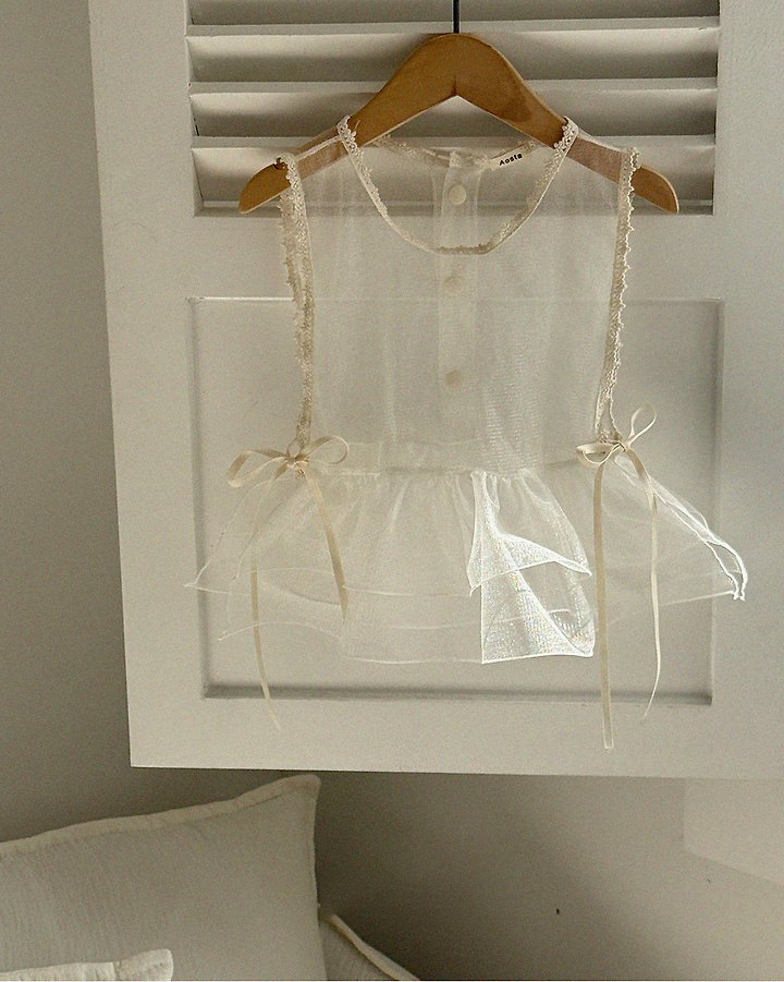 Lace Simple Vest