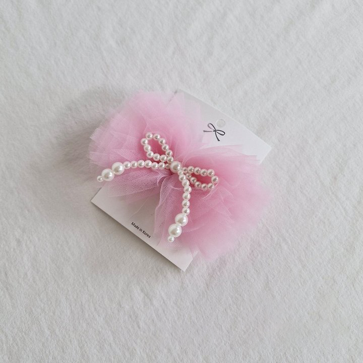 Tulle Pearl Ribbon Pin