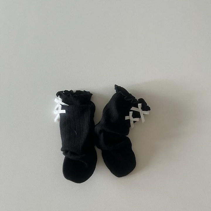 Mini Ribbon Knee Socks
